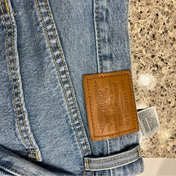 Levi’s Women’s Dad Jeans, Far and Wide 31 x 30 - Picture 8 of 10